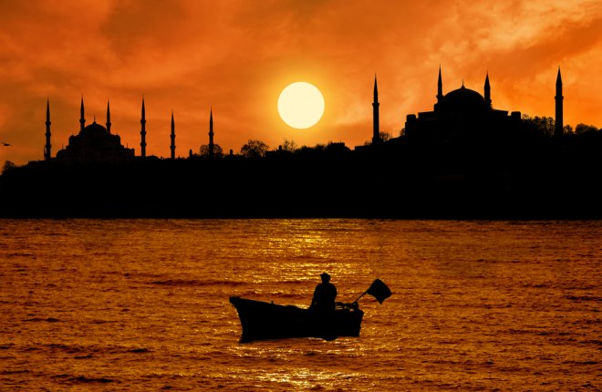 Turecko - západ slunce v Istanbulu